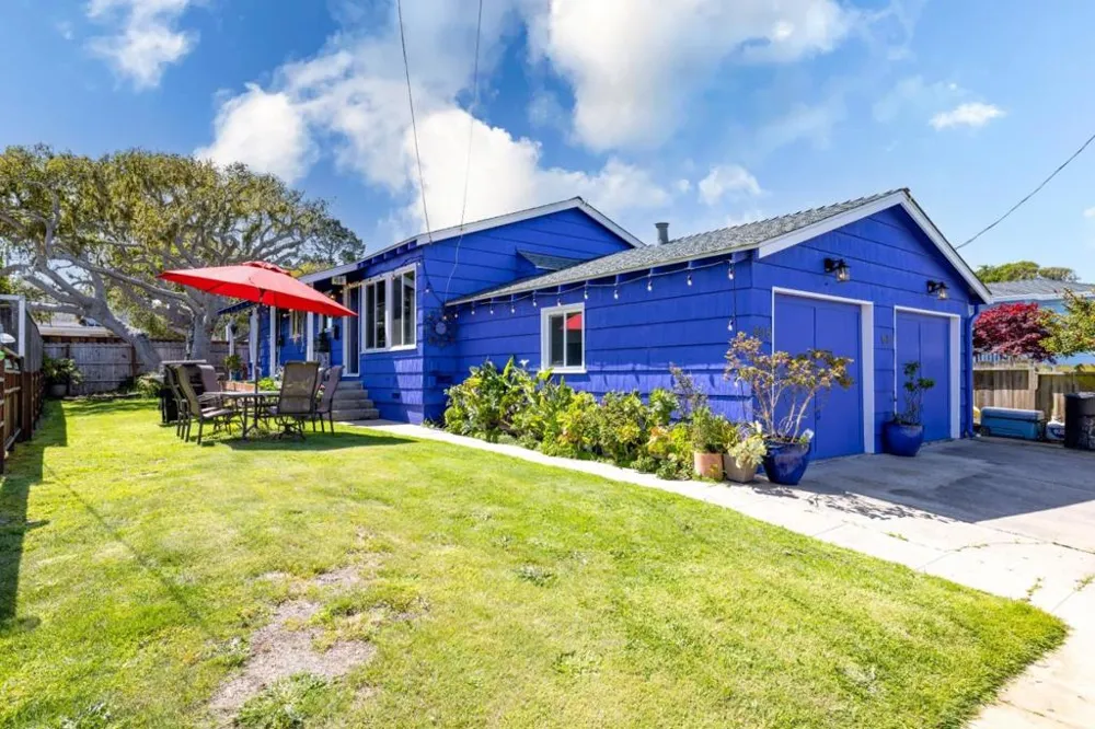 635637 2nd Street Pacific Grove, CA 93950