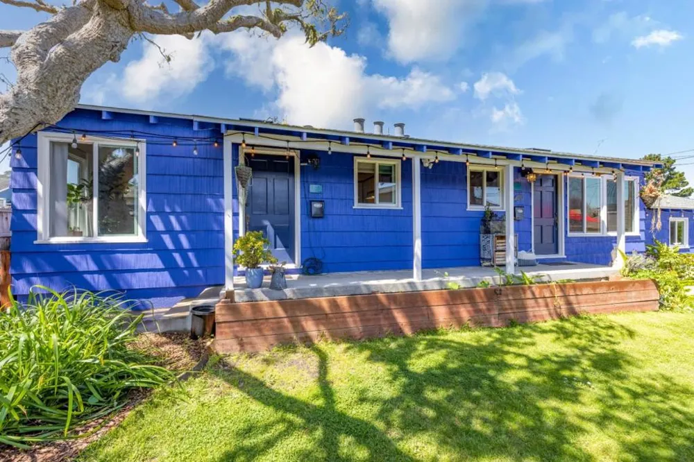 635637 2nd Street Pacific Grove, CA 93950