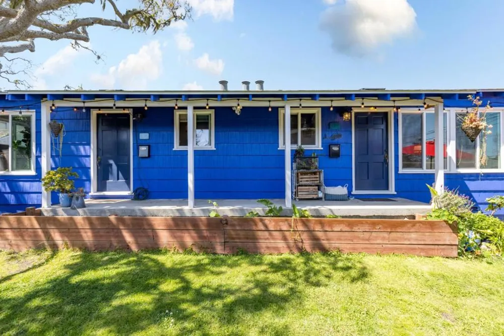 635637 2nd Street Pacific Grove, CA 93950