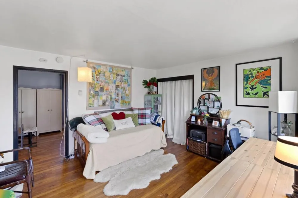 635637 2nd Street Pacific Grove, CA 93950