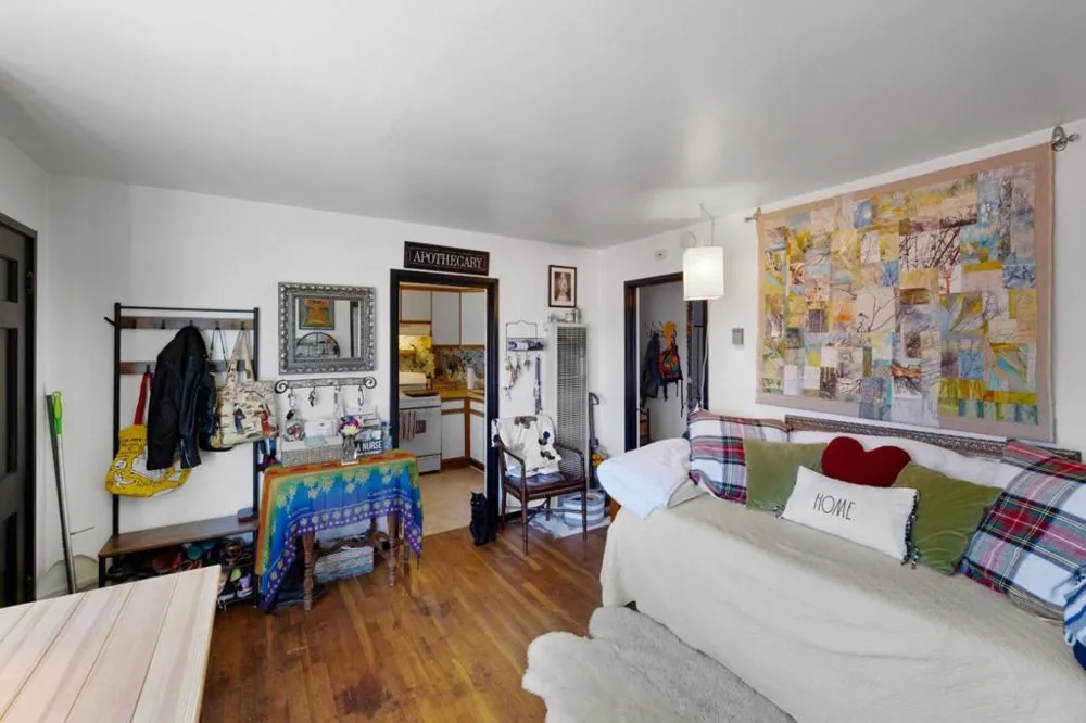 635637 2nd Street Pacific Grove, CA 93950