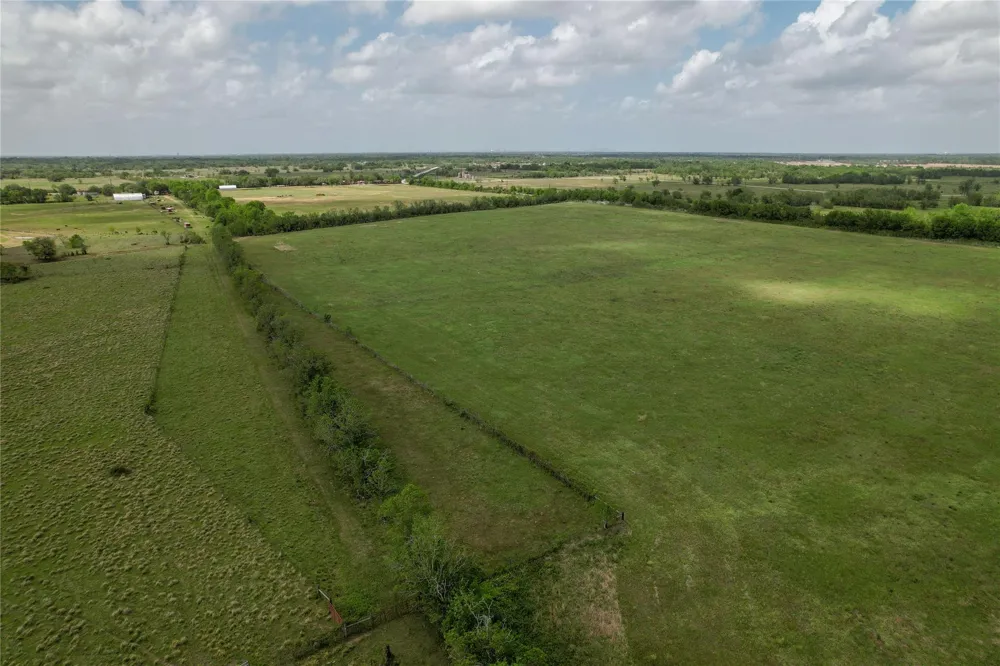 County Road 98 Manvel, TX 77578