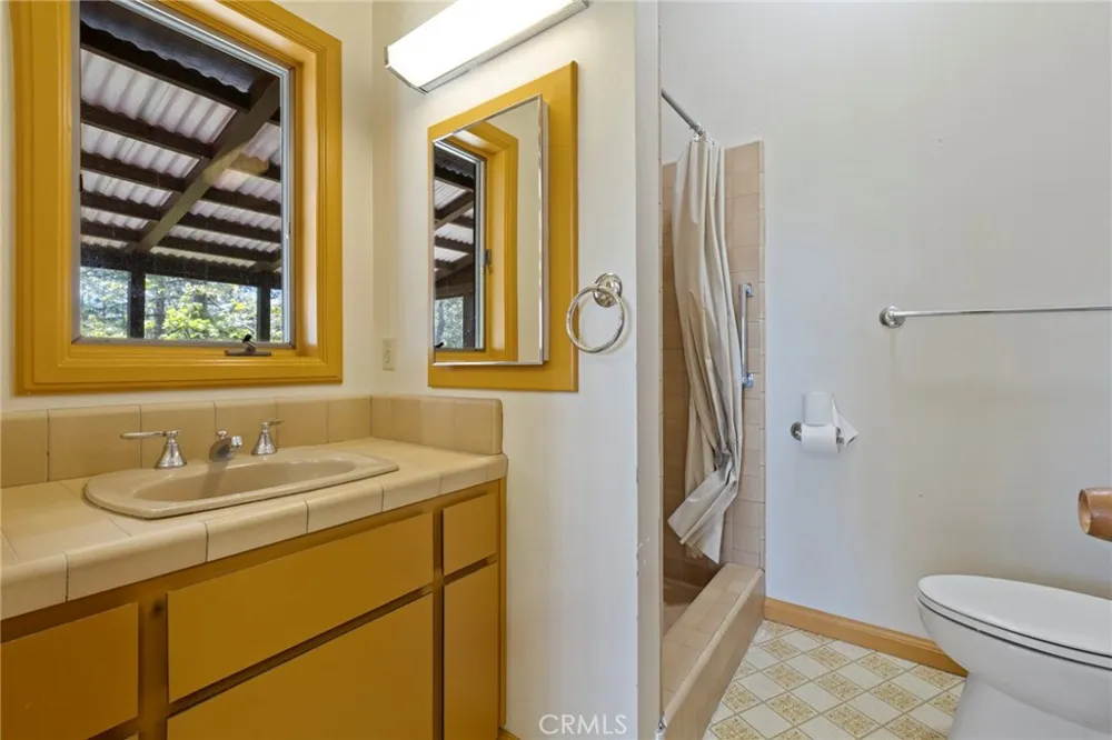 10379 Mcmahon Road Coulterville, CA 95311