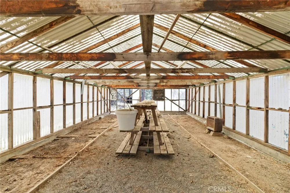 10379 Mcmahon Road Coulterville, CA 95311