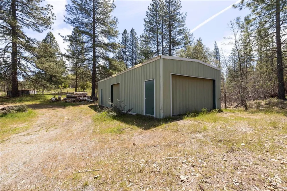 10379 Mcmahon Road Coulterville, CA 95311