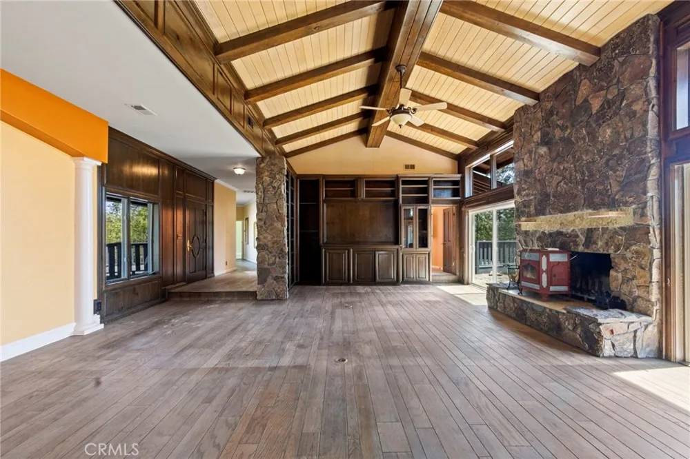 10379 Mcmahon Road Coulterville, CA 95311