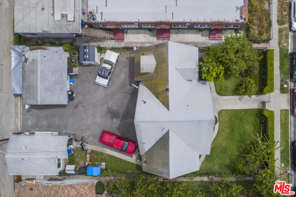 1459 W 29TH STREET Los Angeles, CA 90007