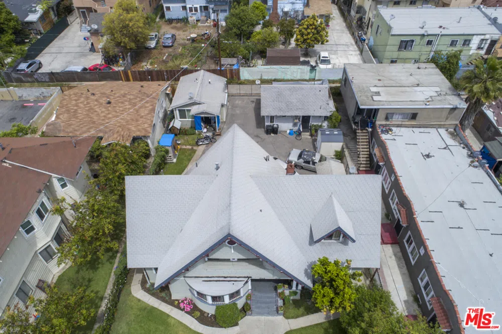 1459 W 29TH STREET Los Angeles, CA 90007