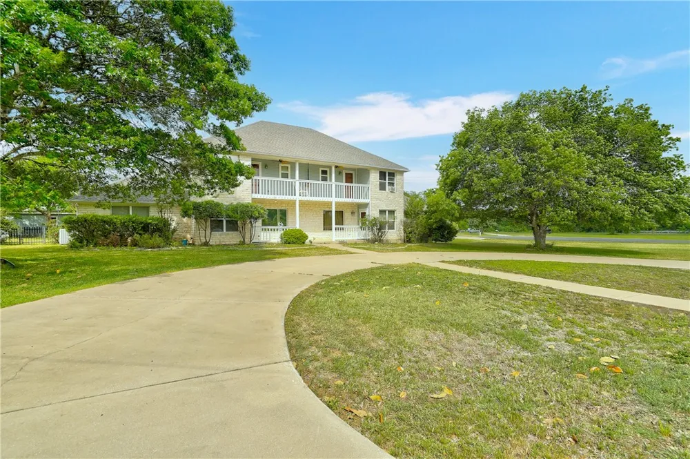 40202 Settlers Path Georgetown, TX 78626