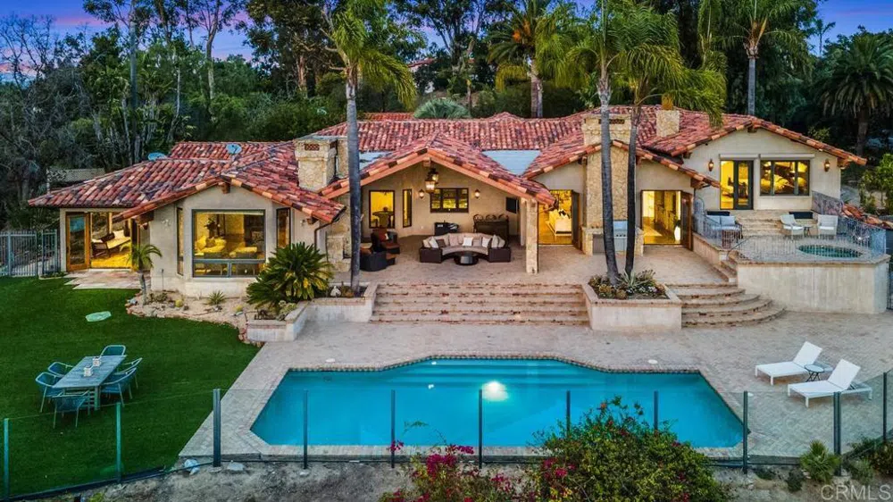 17140 El Mirador Rancho Santa Fe, CA 92067