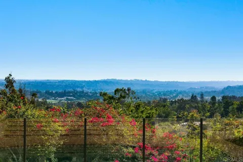 17140 El Mirador