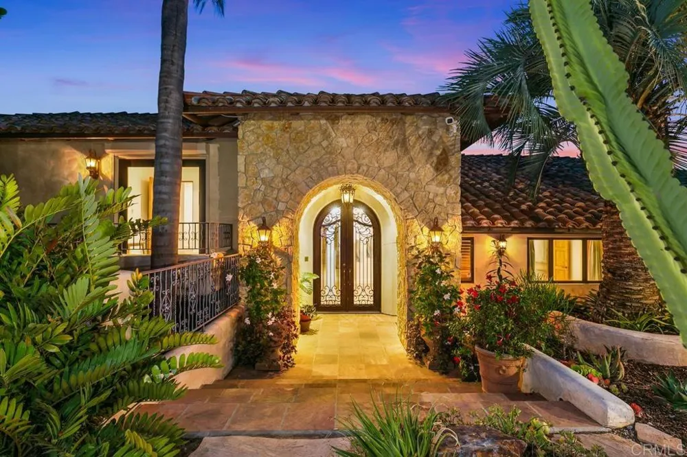 17140 El Mirador Rancho Santa Fe, CA 92067
