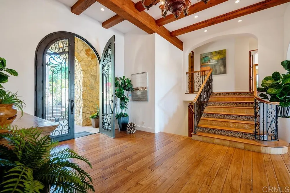 17140 El Mirador Rancho Santa Fe, CA 92067