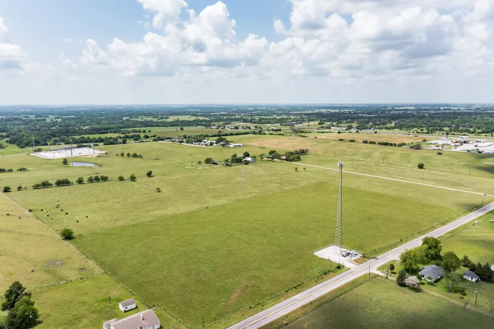 1230 Fm 155 S Weimar, TX 78962