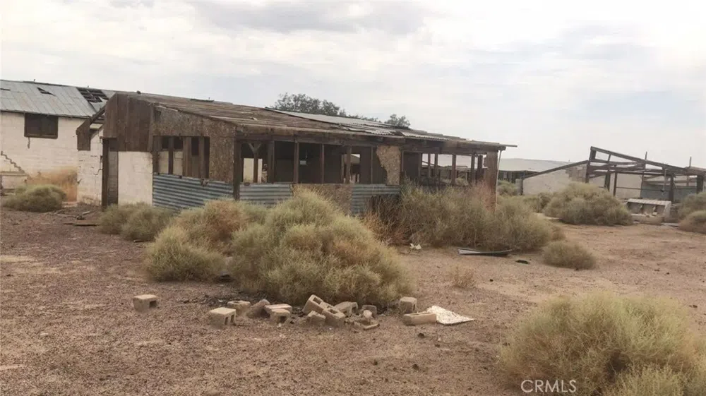 48380 Morgan Lane Newberry Springs, CA 92365