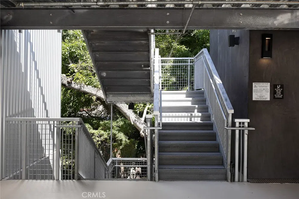 20412 Laguna Canyon Road #205 Laguna Beach, CA 92651