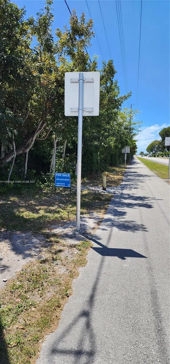 Address Not Shown Key Largo, FL 33037