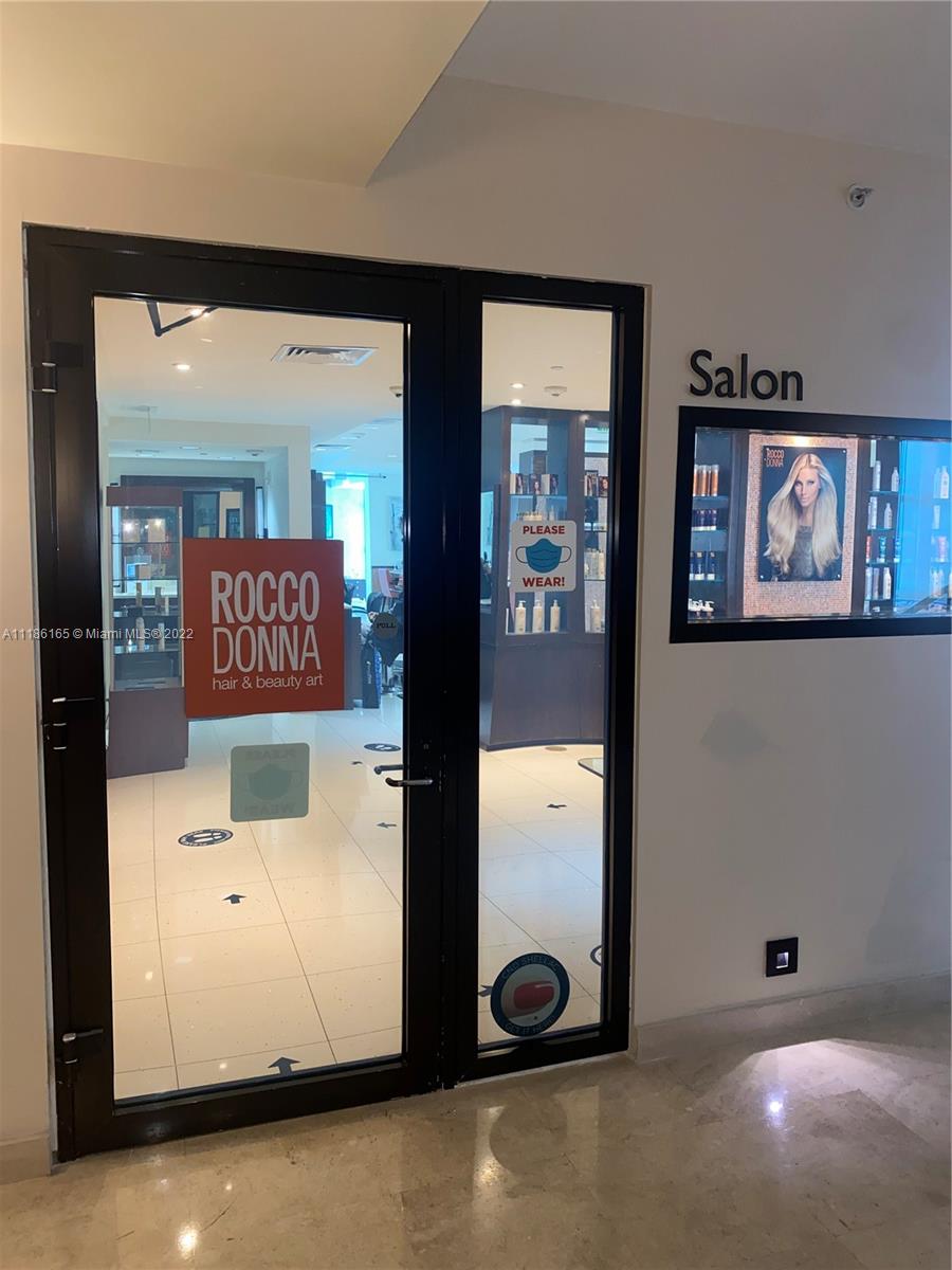 6801 Collins Ave #1102 (door 1111) Miami Beach, FL 33141