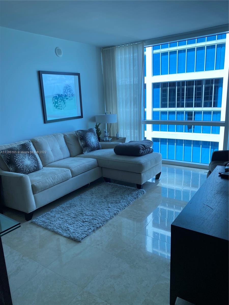 6801 Collins Ave #1102 (door 1111) Miami Beach, FL 33141