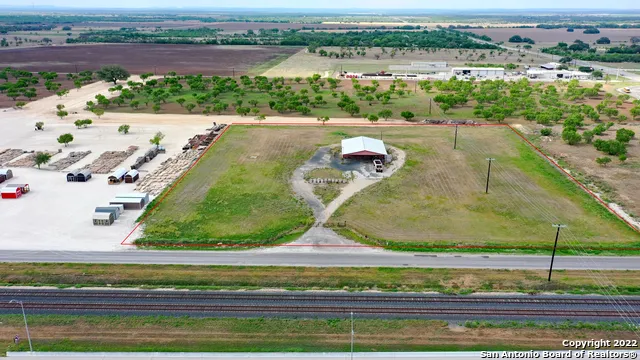 0 18TH ST Hondo, TX 78861