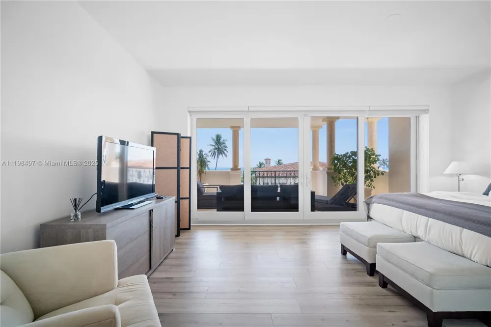 19234 Fisher Island Dr #19234 Fisher Island, FL 33109