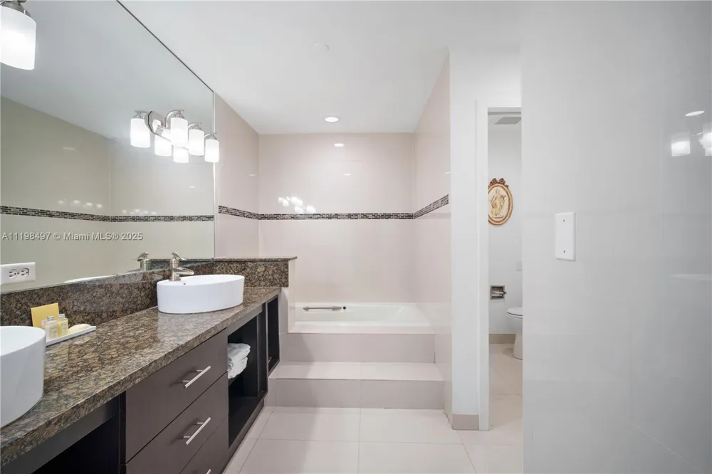 19234 Fisher Island Dr #19234 Fisher Island, FL 33109