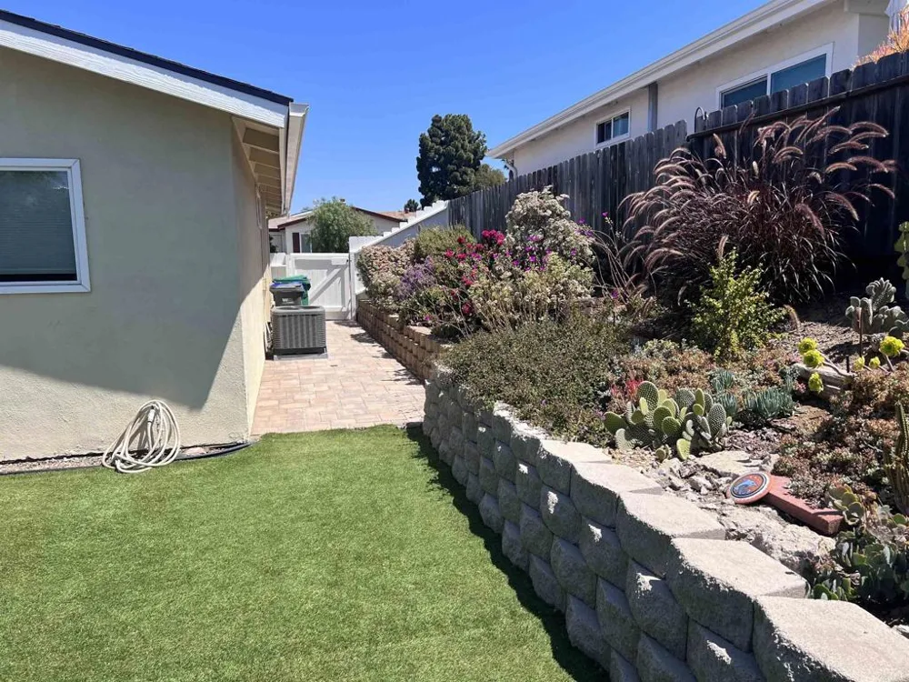 3589 Nina Street Oceanside, CA 92056