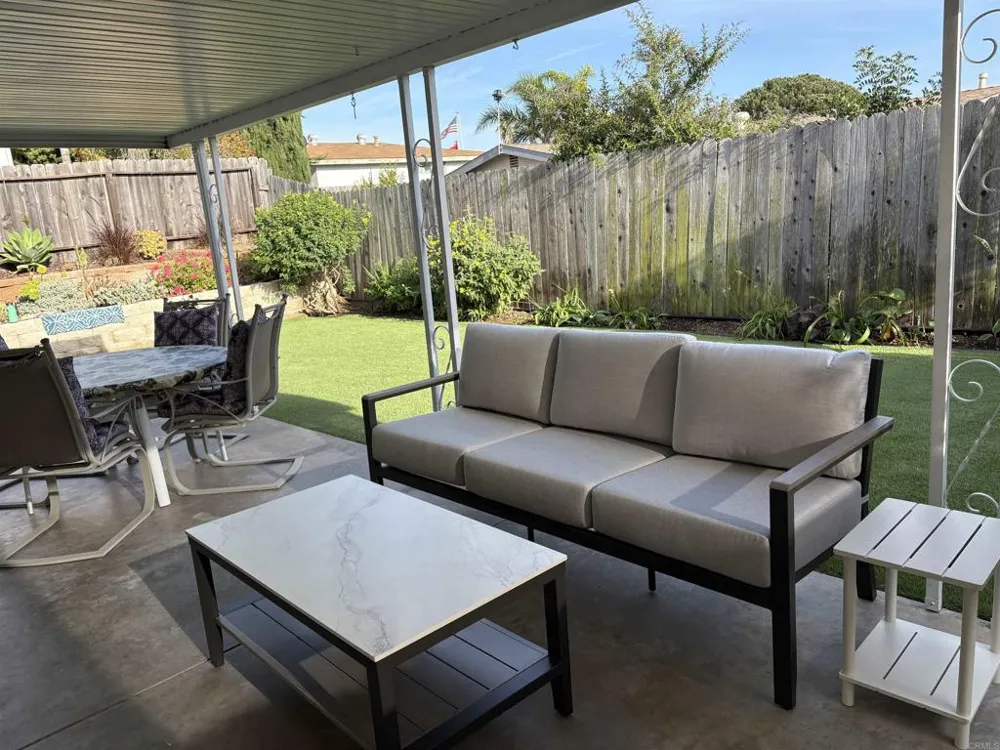 3589 Nina Street Oceanside, CA 92056