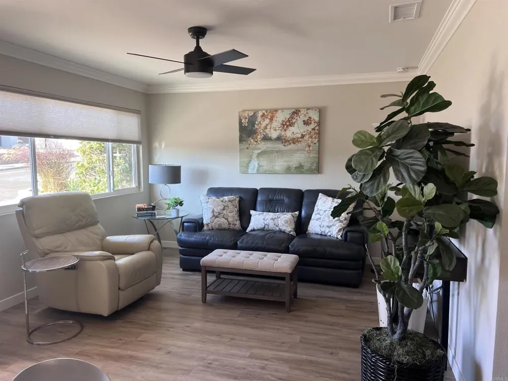 3589 Nina Street Oceanside, CA 92056
