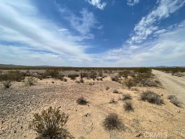 Salamader Boulevard Barstow, CA 92311