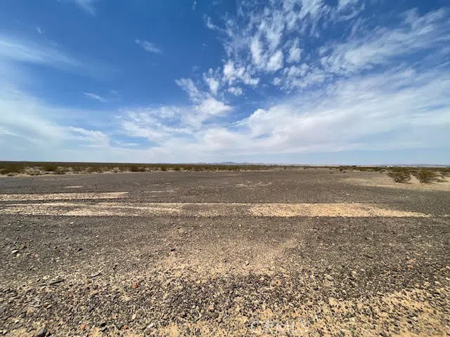 Salamader Boulevard Barstow, CA 92311