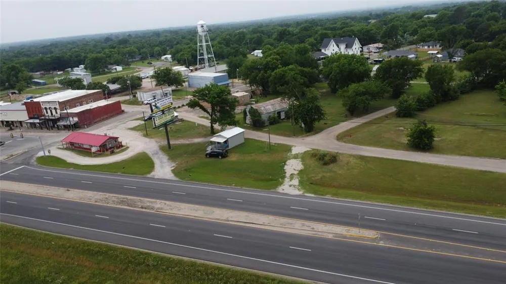 101 Main Street Lone Oak, TX 75453