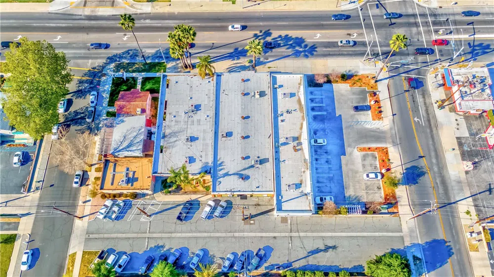 811 E Florida Avenue Hemet, CA 92543