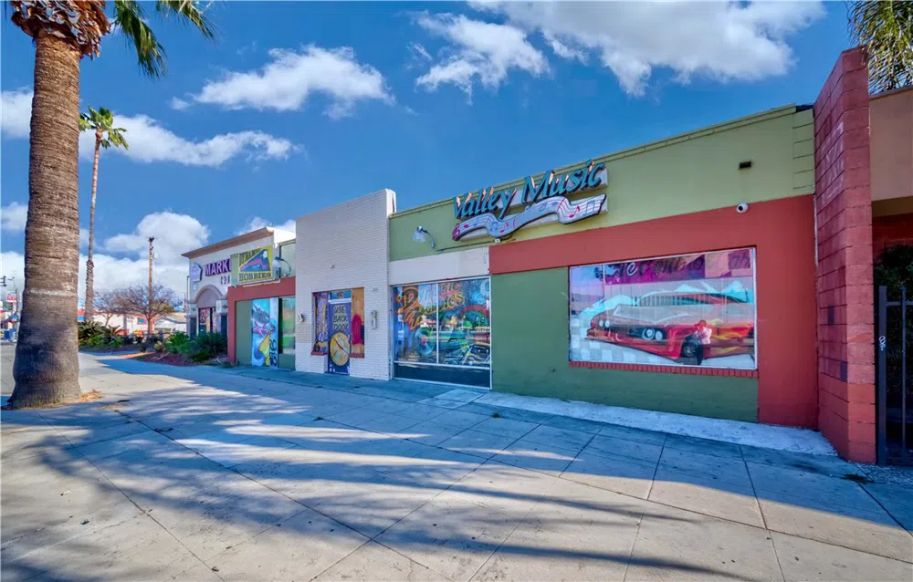 811 E Florida Avenue Hemet, CA 92543
