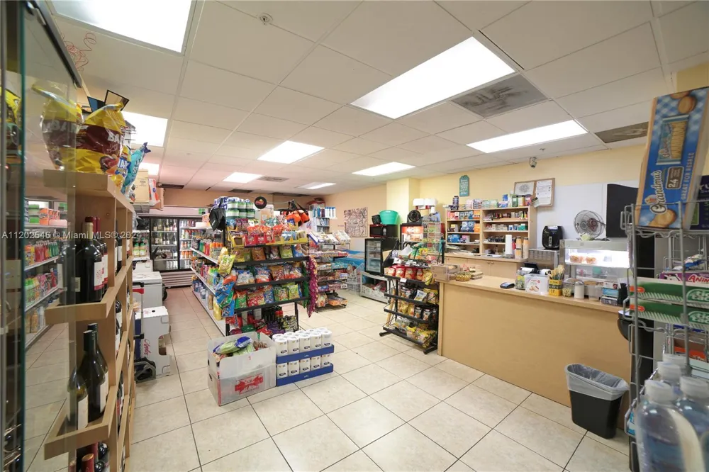 2501 S Ocean Dr #PH28 (AVAILABLE OCT 1) Hollywood, FL 33019