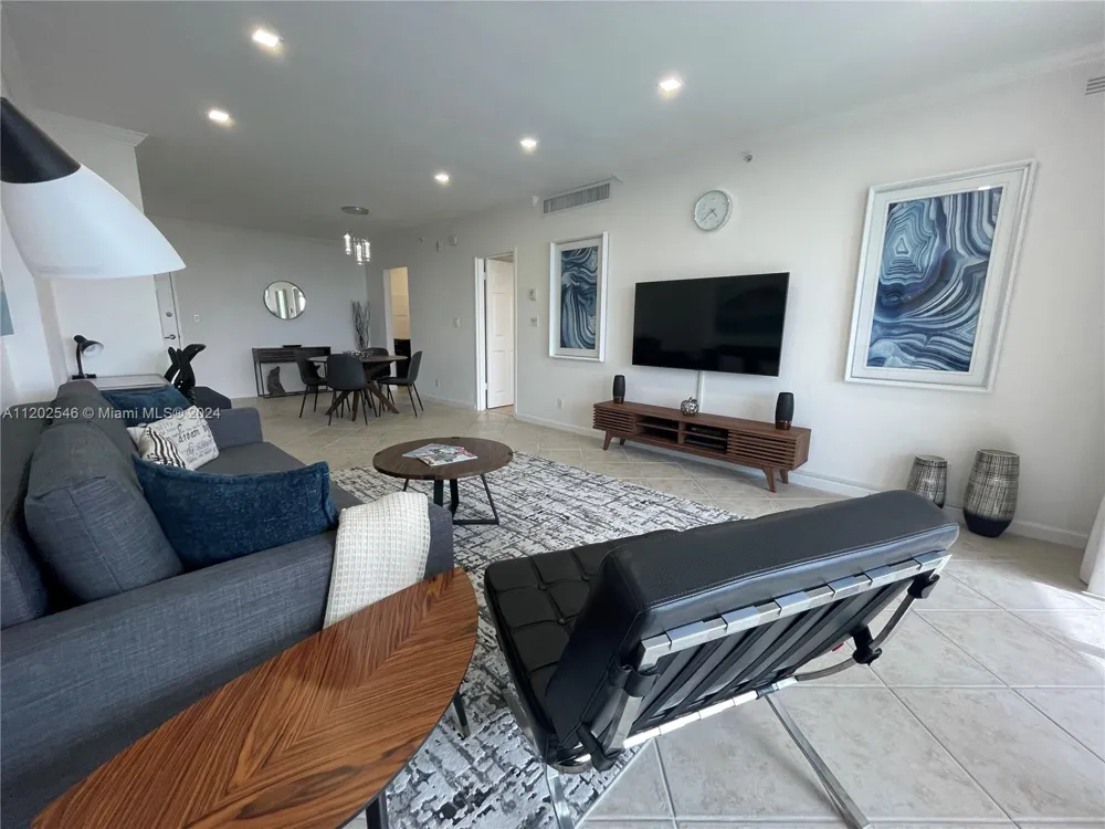 2501 S Ocean Dr #PH28 (AVAILABLE OCT 1) Hollywood, FL 33019