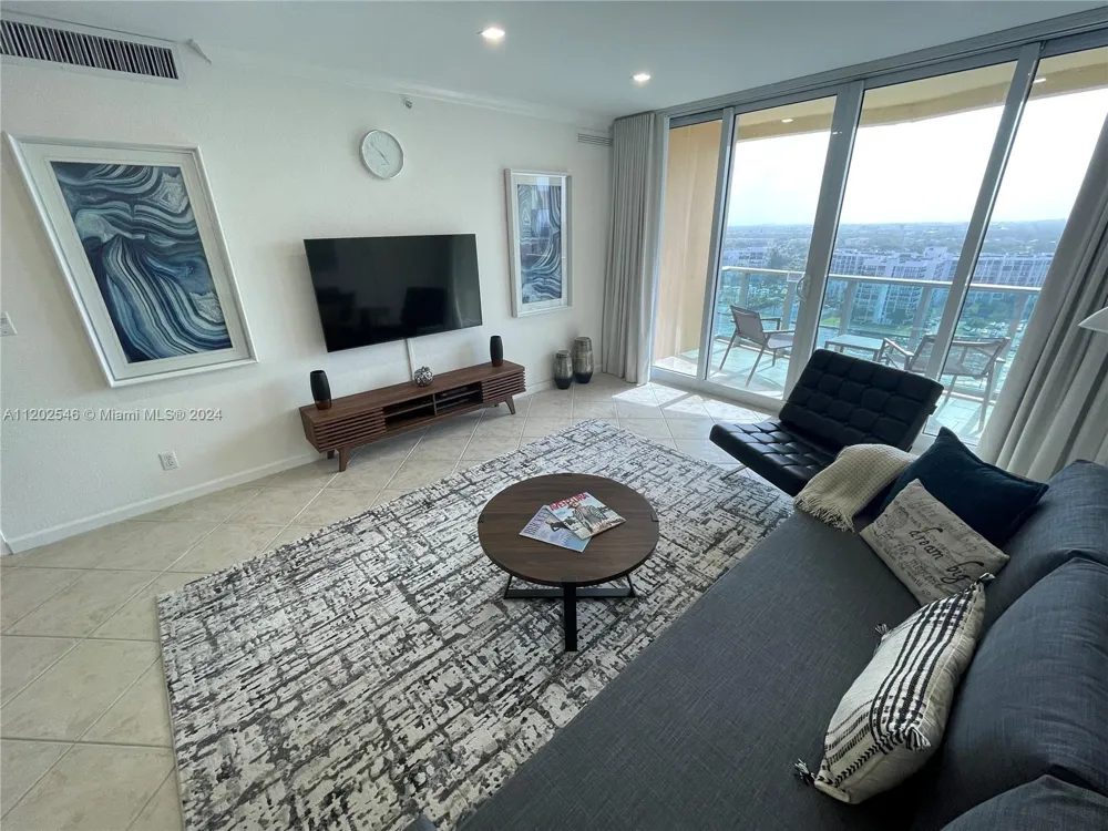 2501 S Ocean Dr #PH28 (AVAILABLE OCT 1) Hollywood, FL 33019