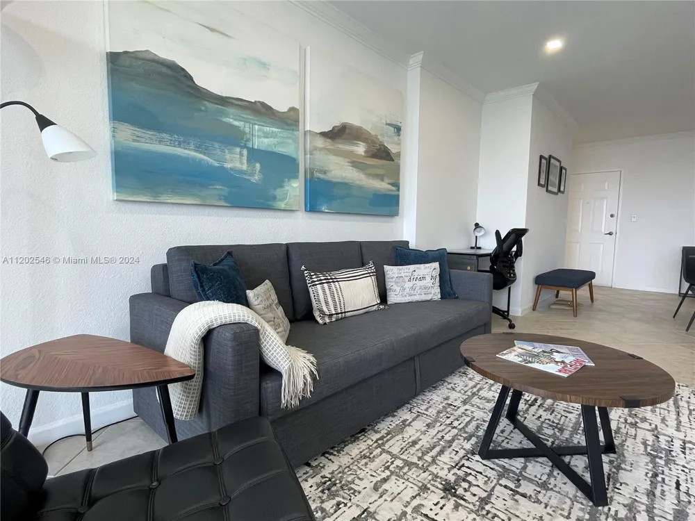 2501 S Ocean Dr #PH28 (AVAILABLE OCT 1) Hollywood, FL 33019