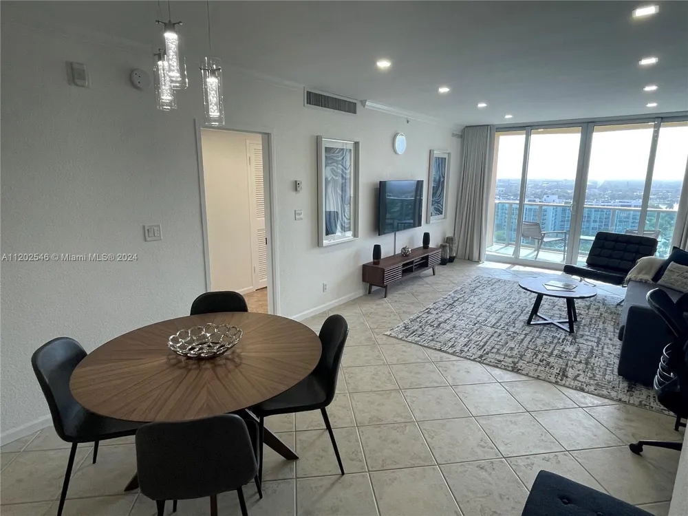 2501 S Ocean Dr #PH28 (AVAILABLE OCT 1) Hollywood, FL 33019
