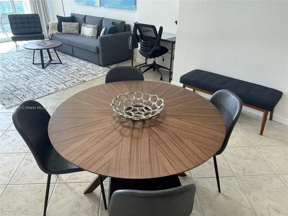 2501 S Ocean Dr #PH28 (AVAILABLE OCT 1) Hollywood, FL 33019