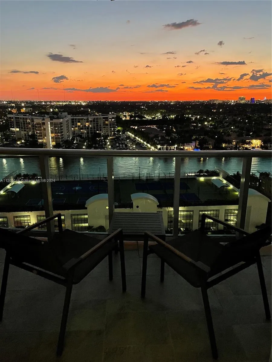 2501 S Ocean Dr #PH28 (AVAILABLE OCT 1) Hollywood, FL 33019