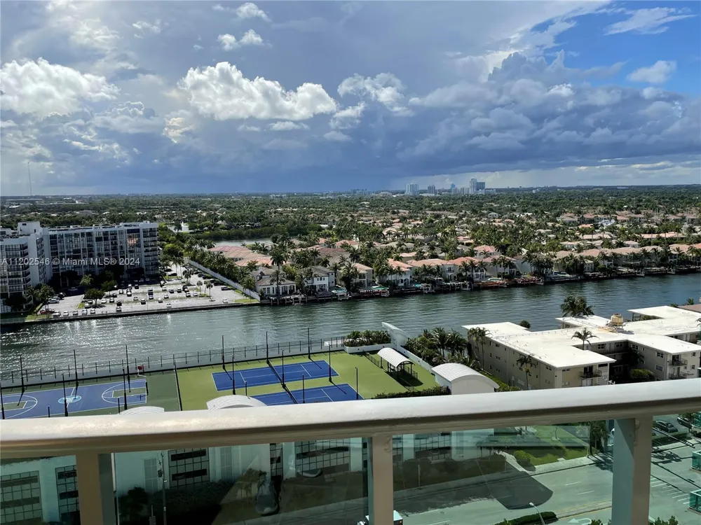 2501 S Ocean Dr #PH28 (AVAILABLE OCT 1) Hollywood, FL 33019