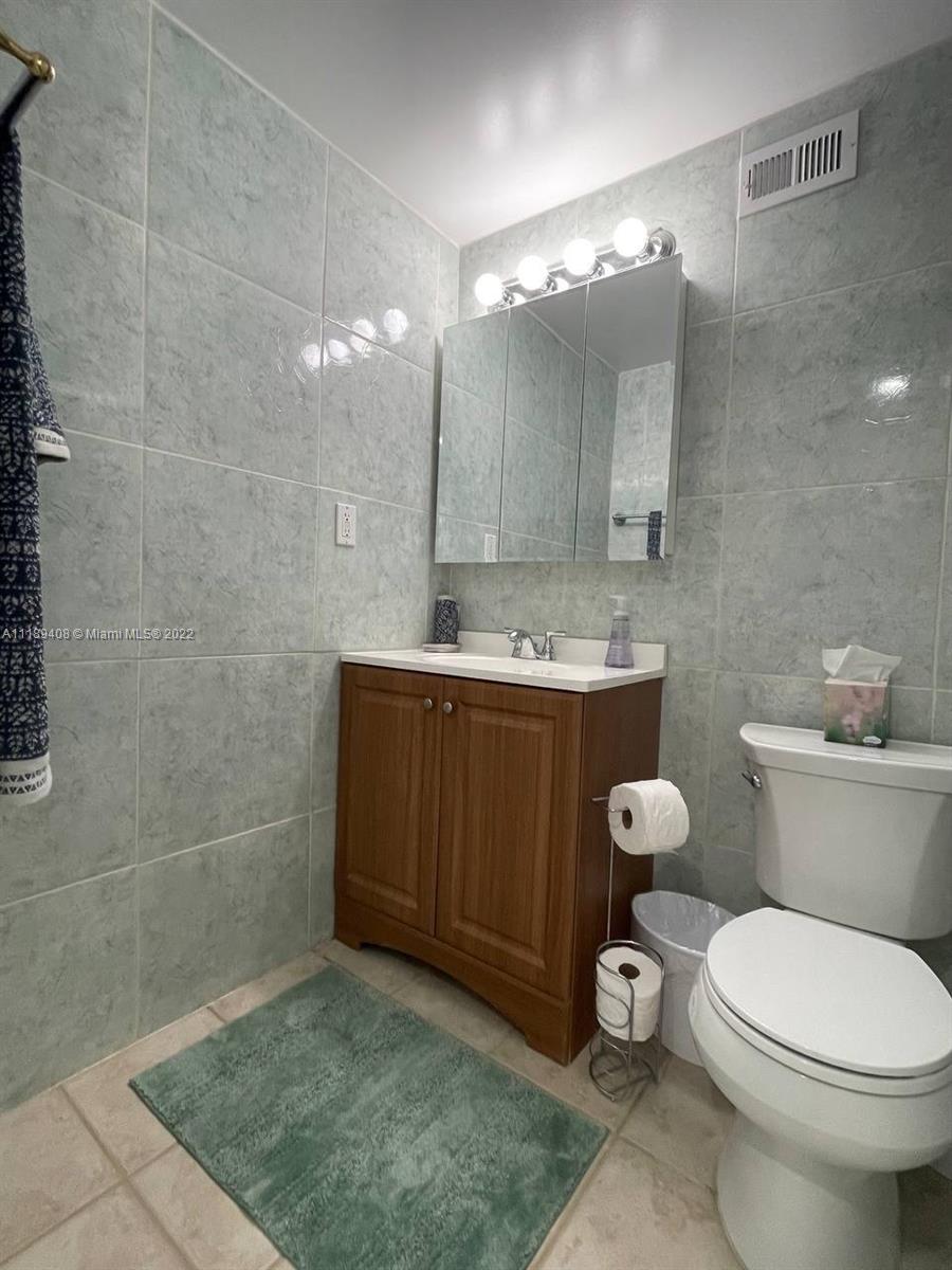 2501 S OCEAN DR #1227 (AVAILABLE) Hollywood, FL 33019