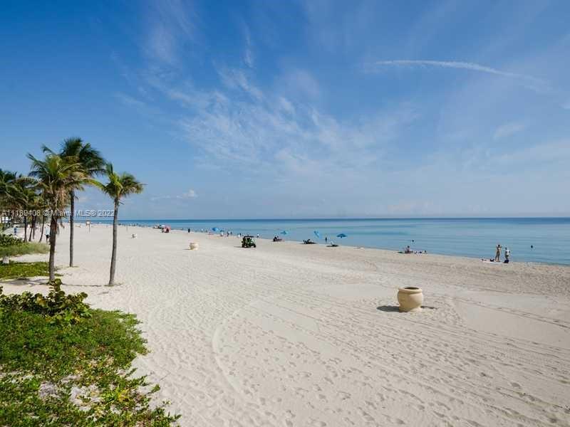 2501 S OCEAN DR #1227 (AVAILABLE) Hollywood, FL 33019