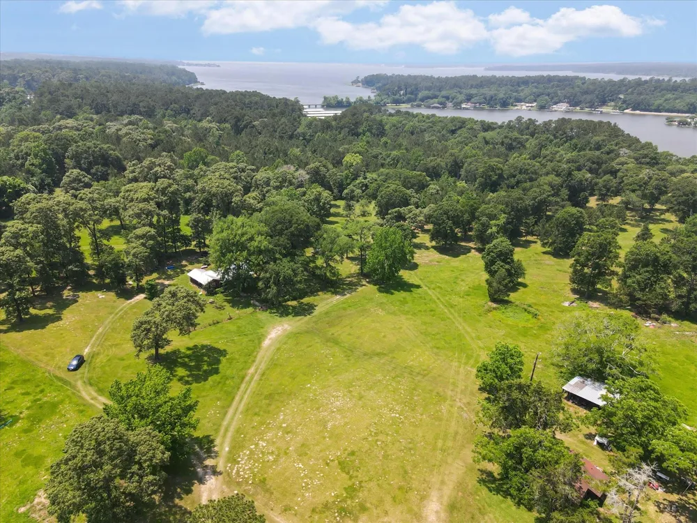 13475 Mary Wagner Willis, TX 77318