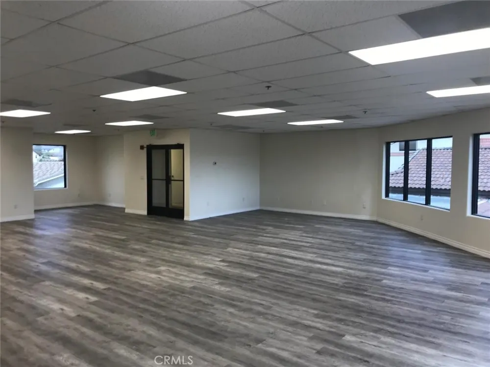 18270 Siskiyou Road #2 Apple Valley, CA 92307