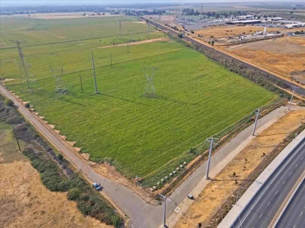 10351 Grant Line Road Elk Grove, CA 95624