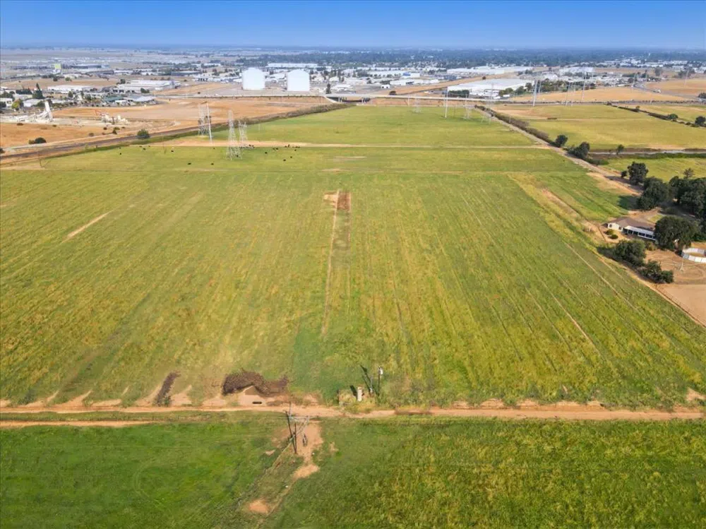 10351 Grant Line Road Elk Grove, CA 95624