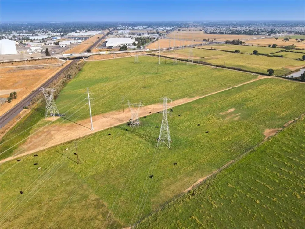 10351 Grant Line Road Elk Grove, CA 95624
