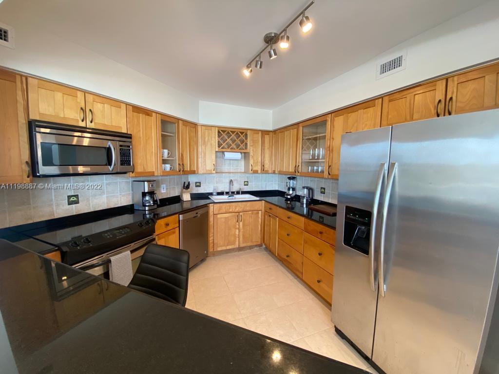 5151 Collins Ave #531 Miami Beach, FL 33140